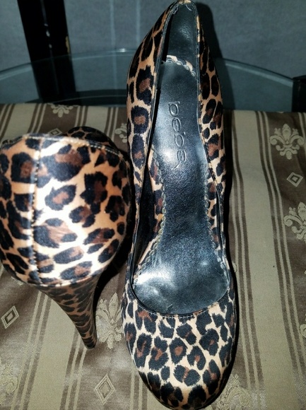 BEBE Sexy Leopard Print Shoes - Picture 2 of 3